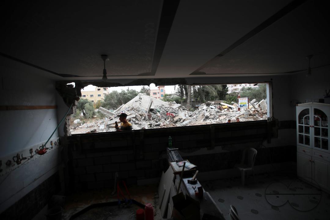 MWC055222
