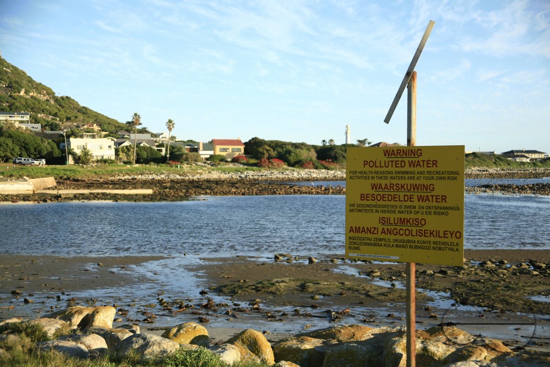 MWC023077