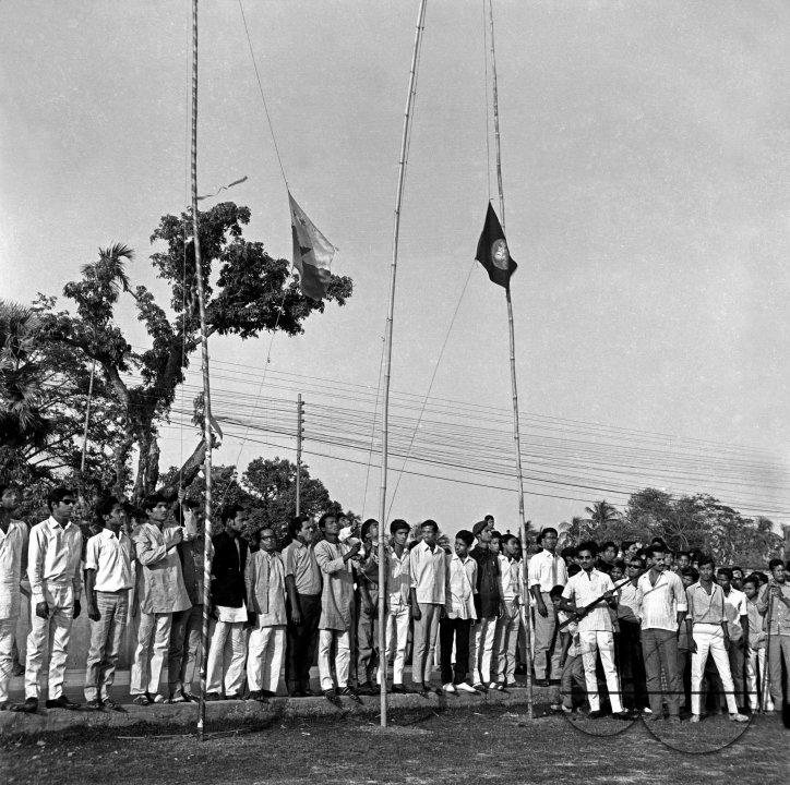 MWC008132