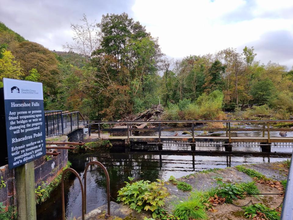Gliding along the Llangollen Canal across the River Dee valley in North Wales in a flat bottom narrow boat at a top speed of 4 miles/hour is one of the most relaxing and memorable holidays