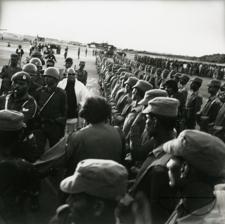MWC008329