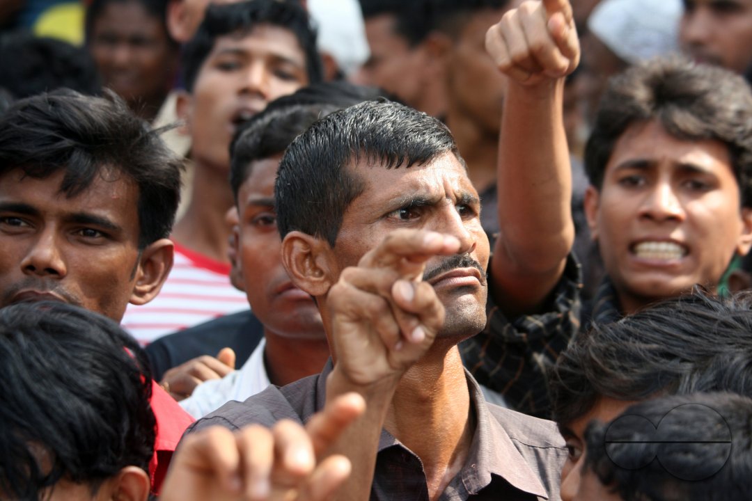 Garment sector trade unions demands clear up salaries and bonuses by Sep 16