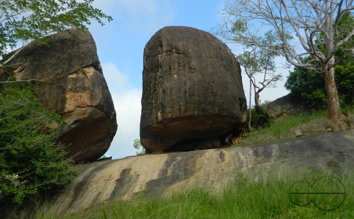 MWC052748