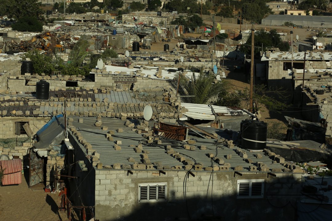 MWC041387