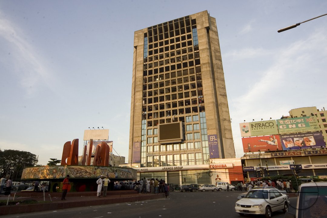 MWC08993