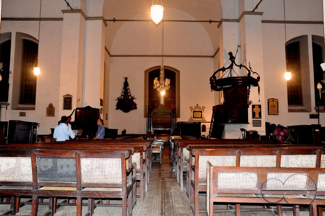 MWC024409