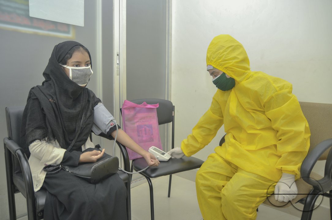 Capture the Coronavirus (COVID-19)