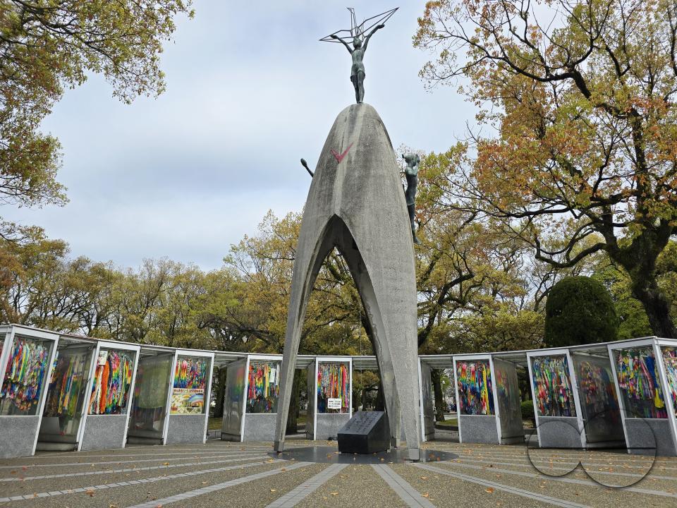 Childrenâs Peace Monument in Hiroshima, also known as the "Atomic Bomb Children Statue", is a monument for peace to commemorate Sadako Sasaki and the thousands of child victims of the atomic bombing of Hiroshima