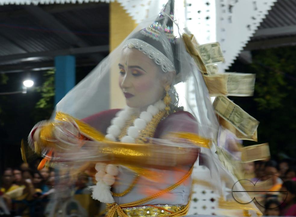MWC052267