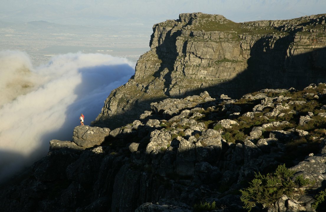 MWC023092
