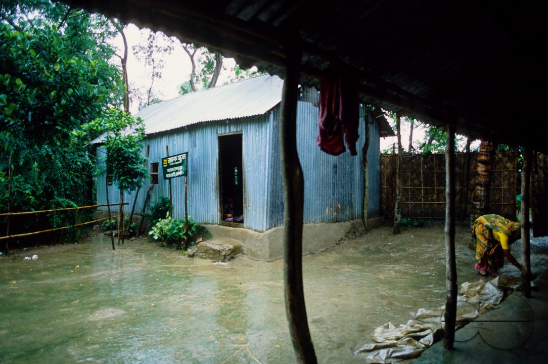 MWC07280