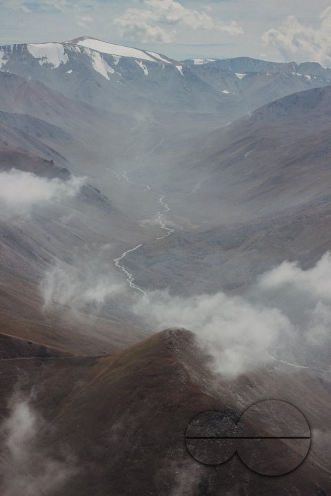 MWC037729
