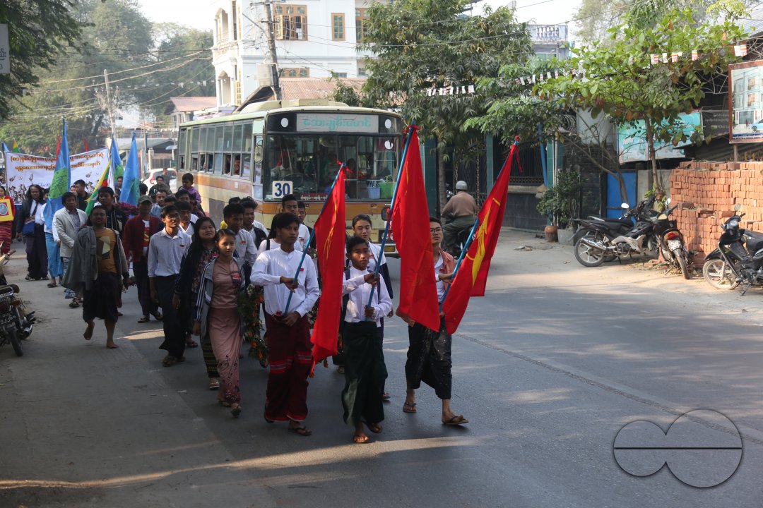 MWC029179