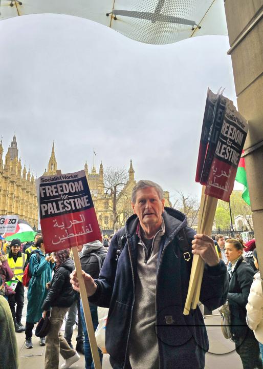 Thousands of Pro-Palestinians gathered for the Palestine Solidarity Campaign (PSC) demonstration in the capital to call for an immediate ceasefire in Gaza