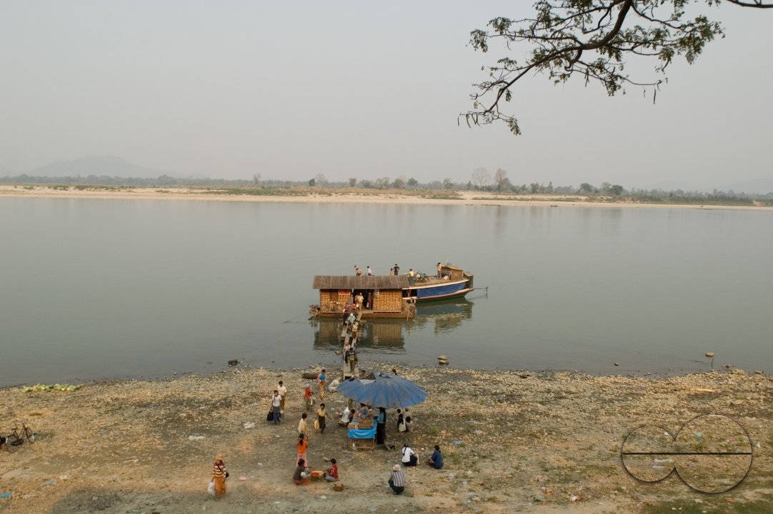 MWC009930