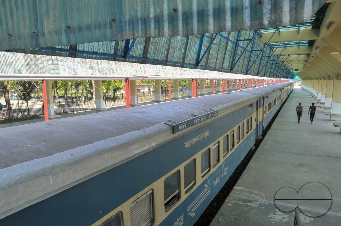 MWC029467
