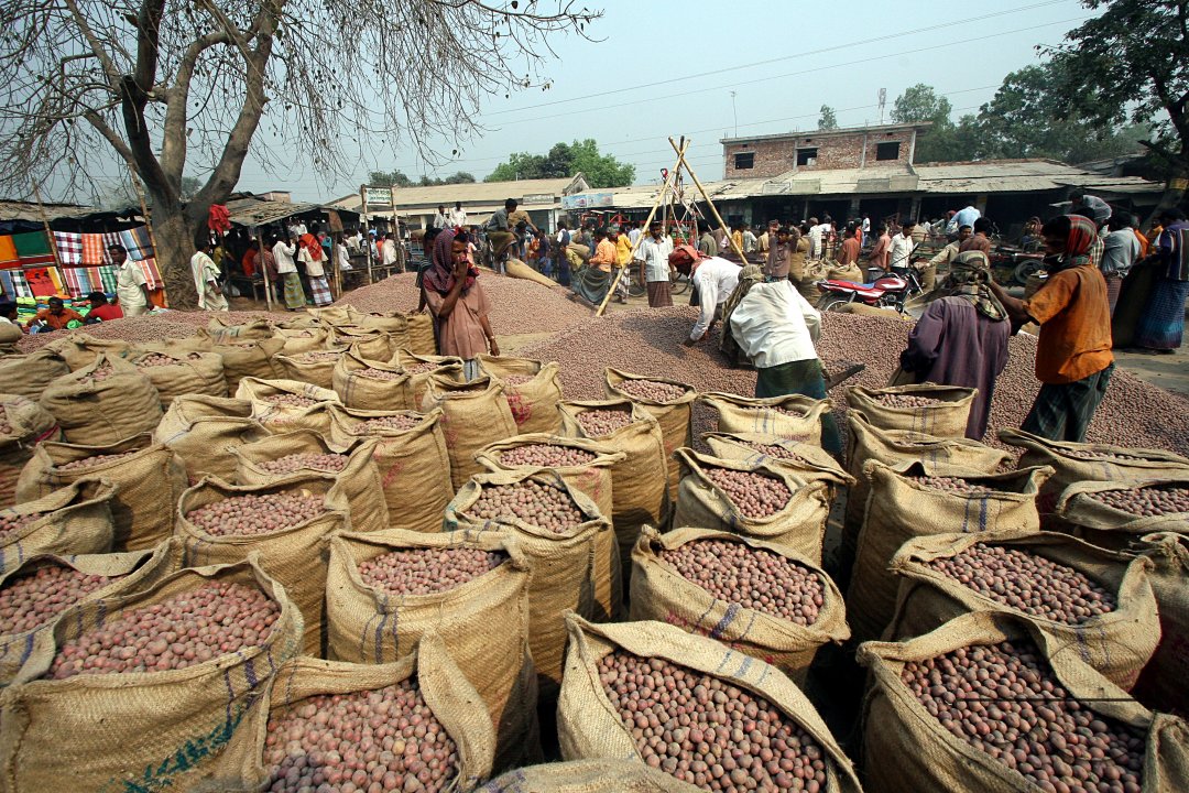 Crisis of irrigation water