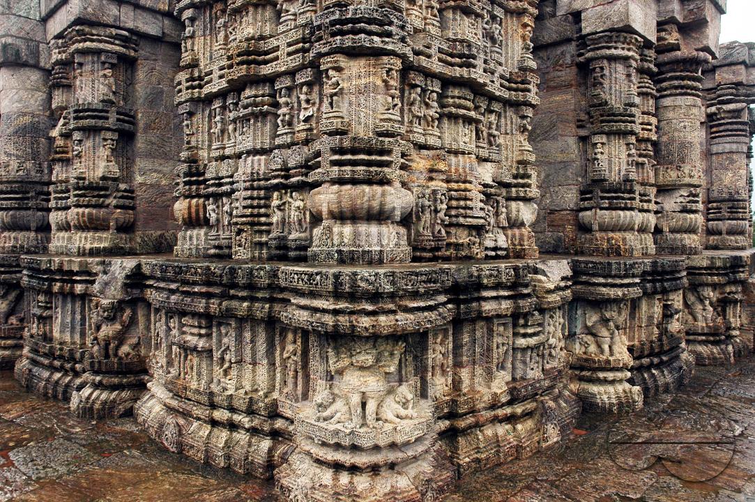 The Konark Sun Temple is the culmination of Orissan temple architecture, and one of the most stunning monuments of religious architecture in the world