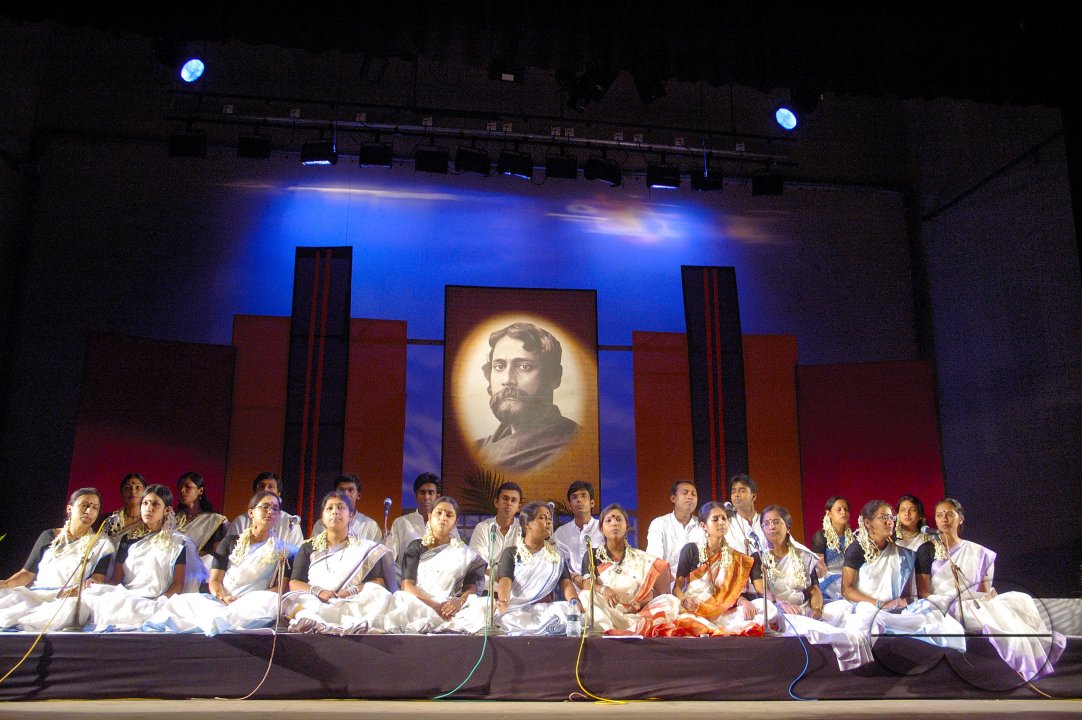 MWC014975