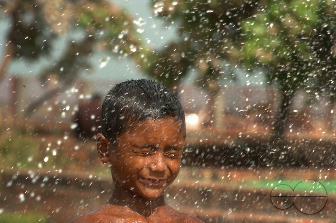 Child in a hot day