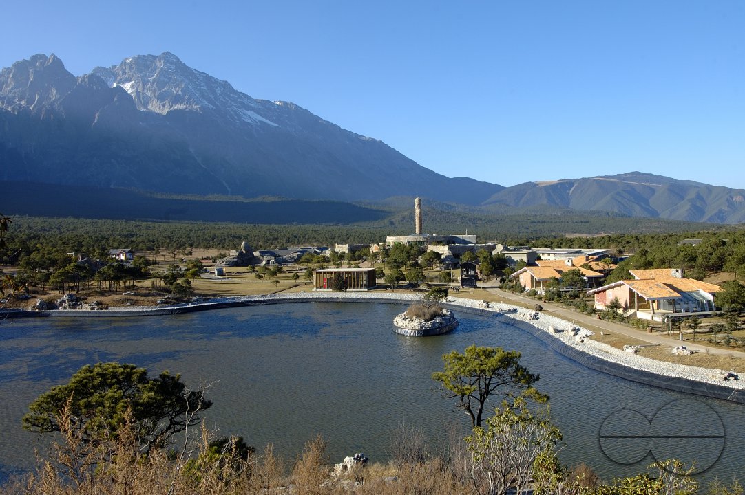 MWC004300