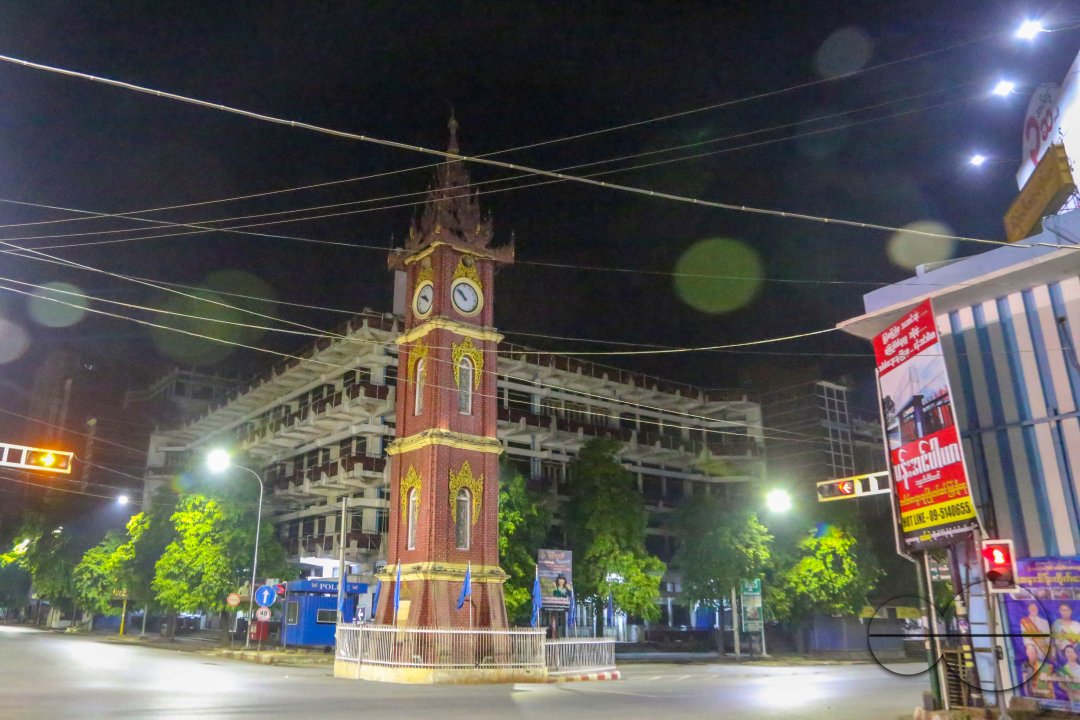MWC032162