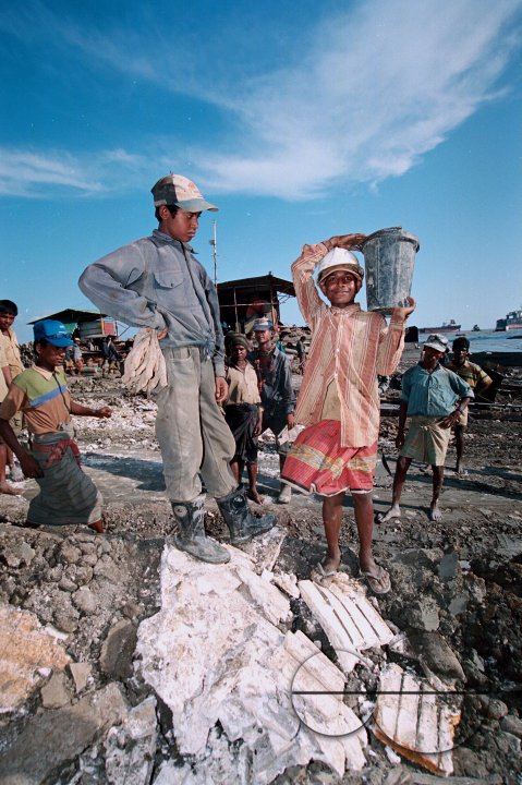 MWC01251