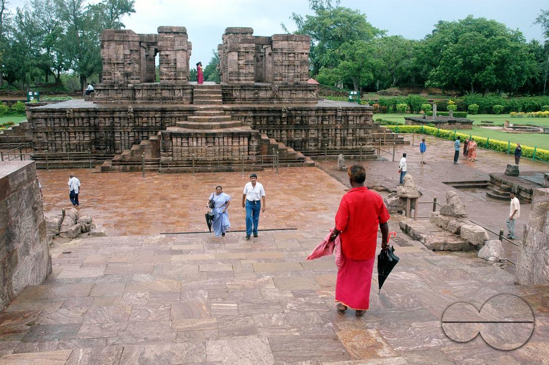 The Konark Sun Temple is the culmination of Orissan temple architecture, and one of the most stunning monuments of religious architecture in the world