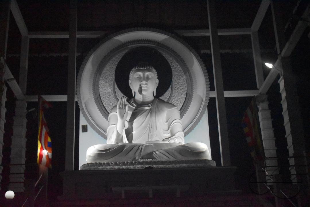 MWC048235