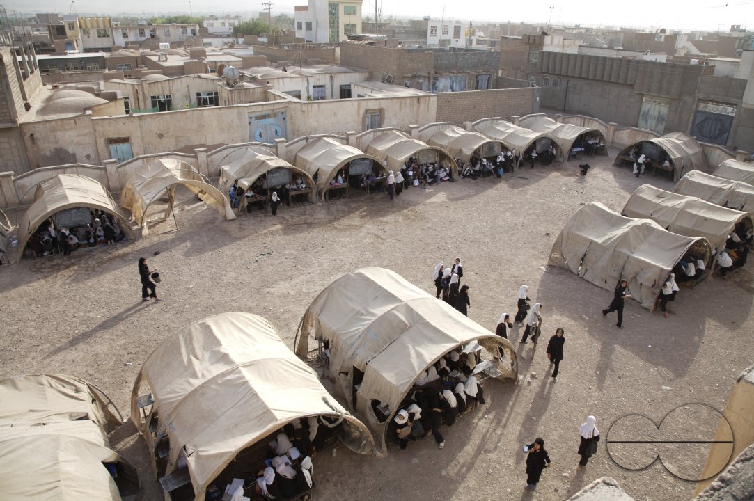 MWC07100