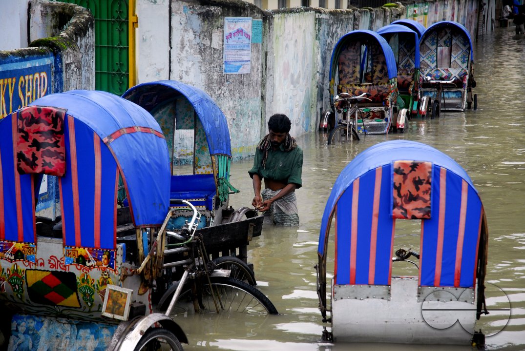Huge damage at Sirajgonj because of flood