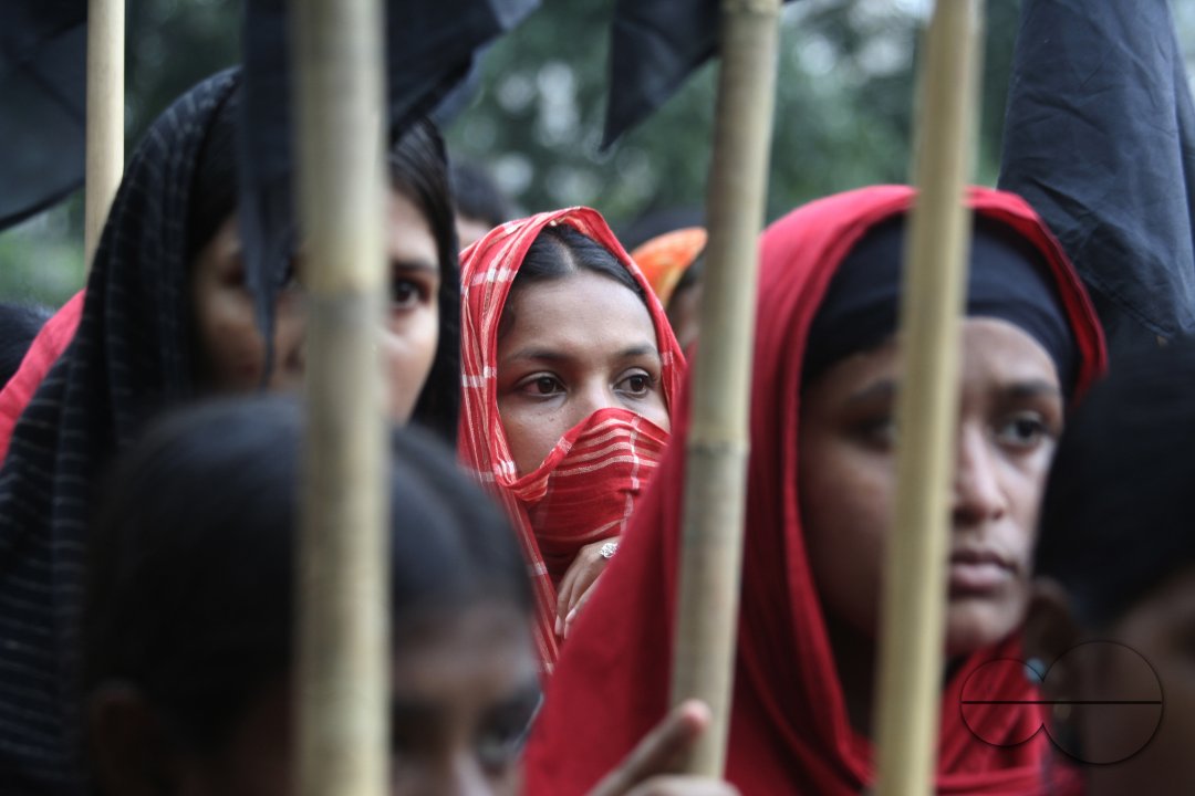Garment sector trade unions demands clear up salaries and bonuses by Sep 16