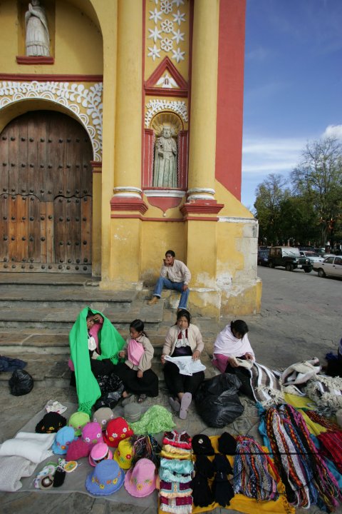 MWC019099