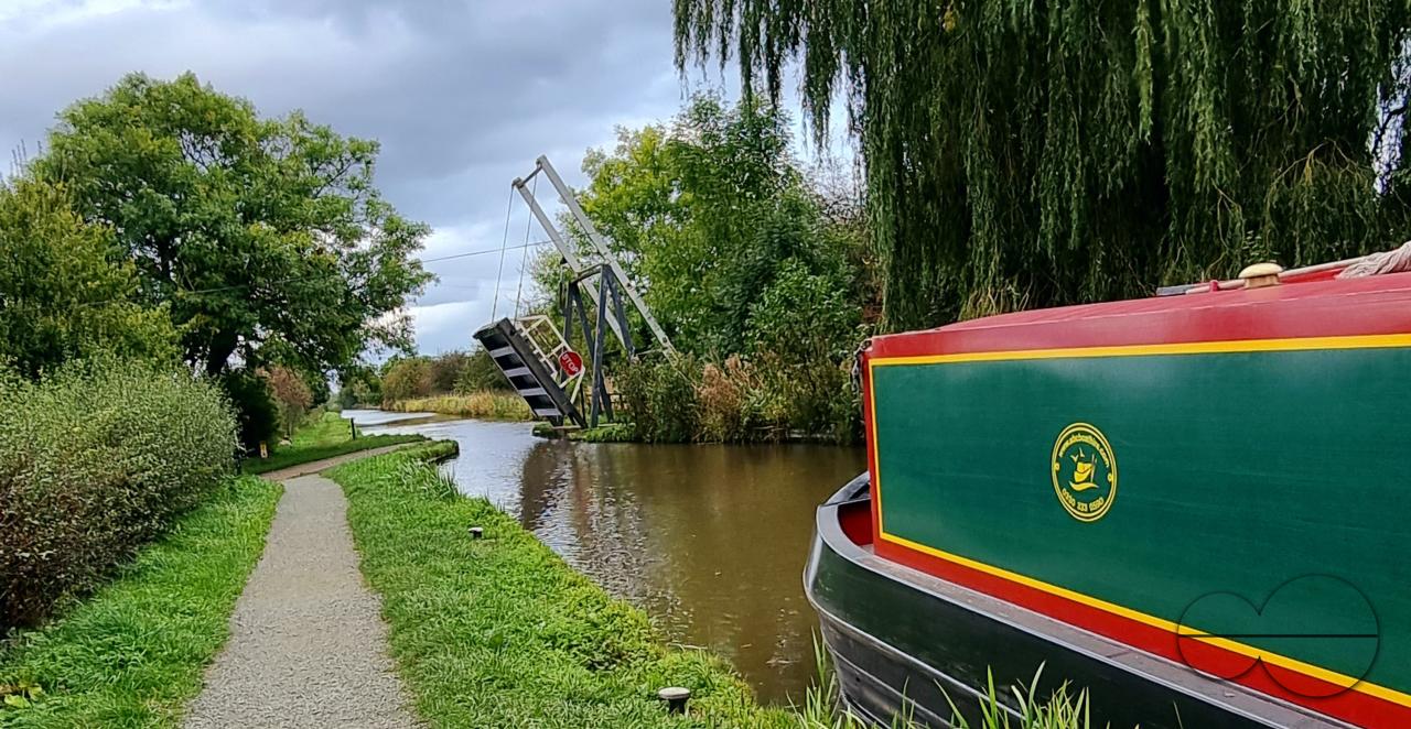 Gliding along the Llangollen Canal across the River Dee valley in North Wales in a flat bottom narrow boat at a top speed of 4 miles/hour is one of the most relaxing and memorable holidays