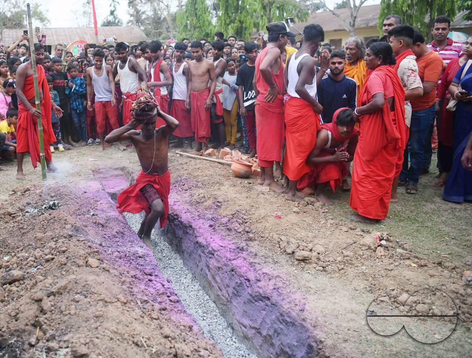 MWC047424