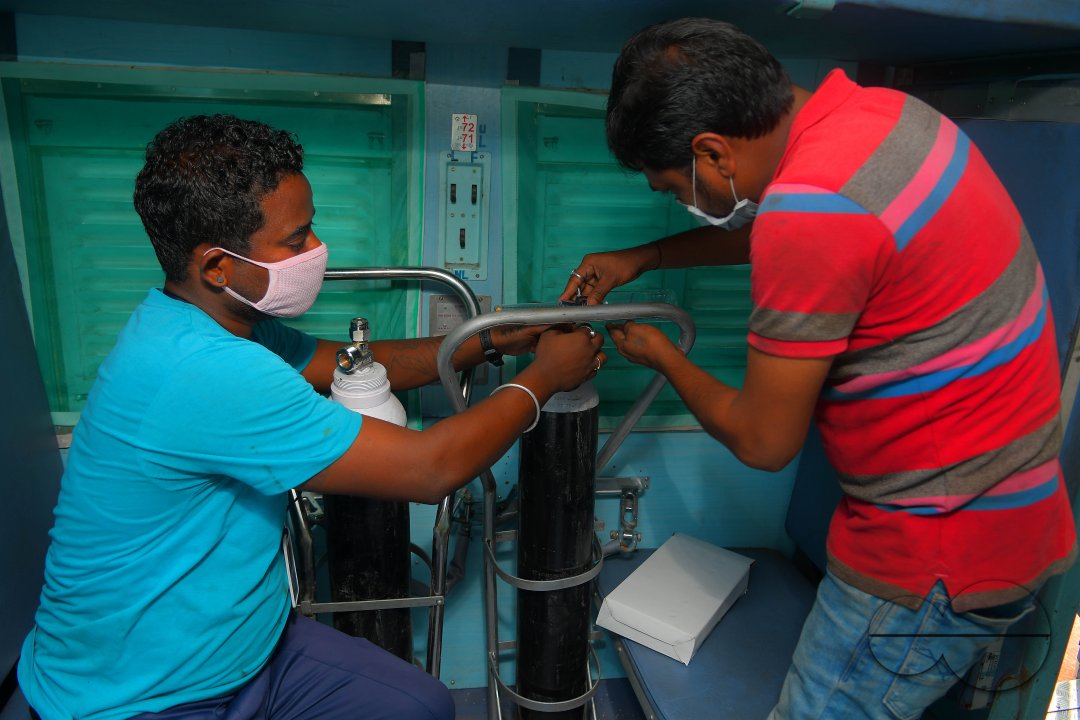 Train carriage converted into isolation ward