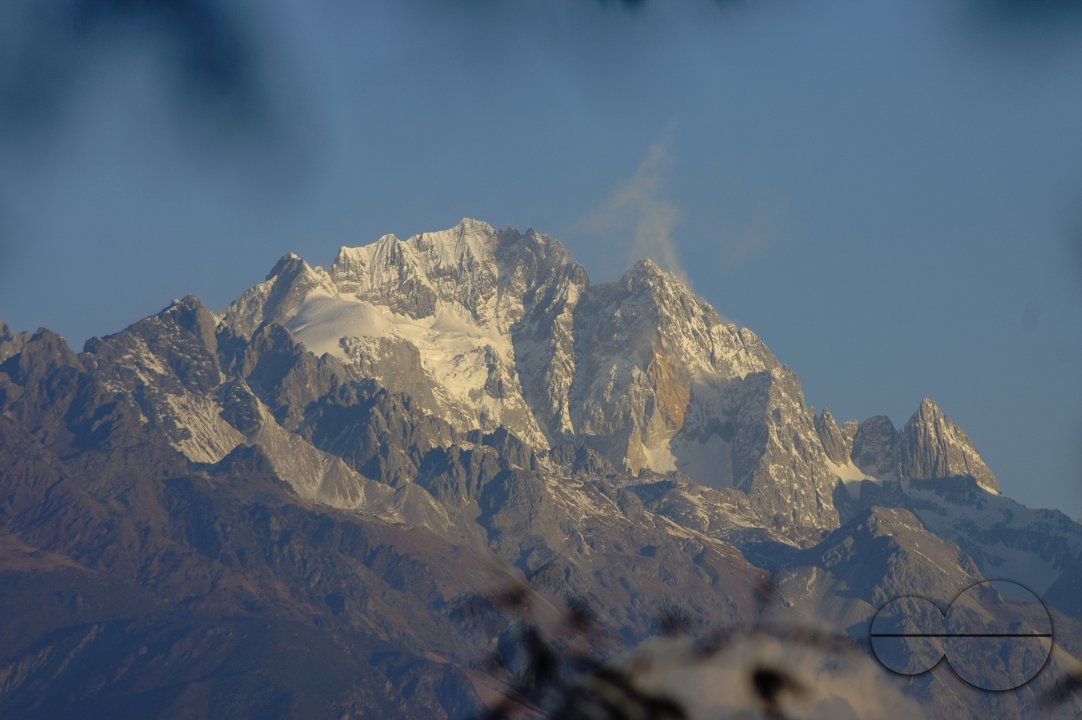 MWC004310