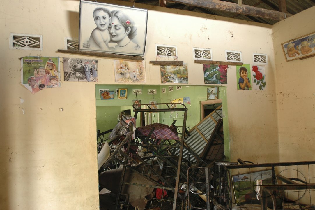 MWC08450