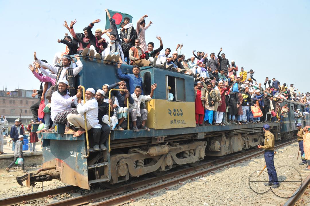 Thousands of Muslim devotees are returning home on an overcrowded train after attending the final prayer of Bishwa Ijtema 2nd phase, which is considered the world's second-largest Muslim gathering after Hajj in Mecca