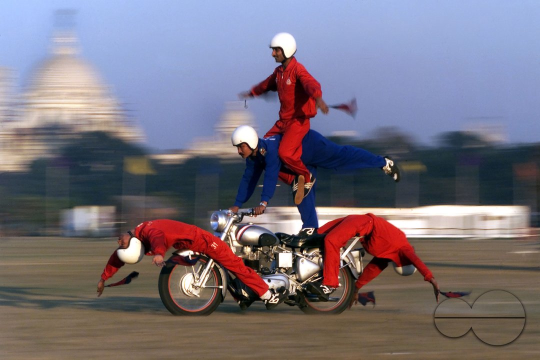 Army persons show their skill during military tattu in Kolkata