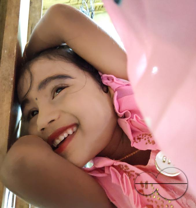 Portrait of a girl at the Balukhali refugee camp