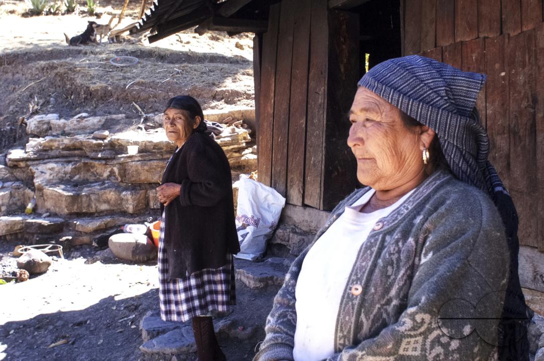 MWC047480