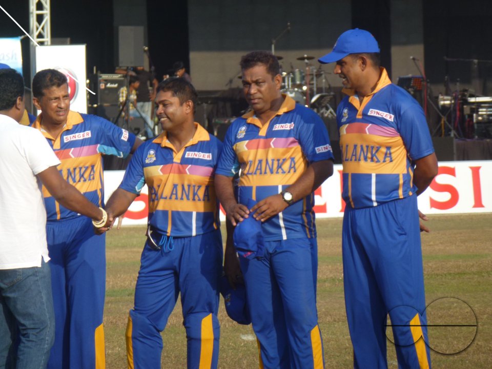 Cricket Fans