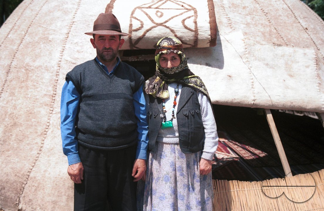 MWC009844