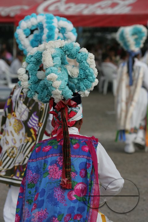 MWC015064