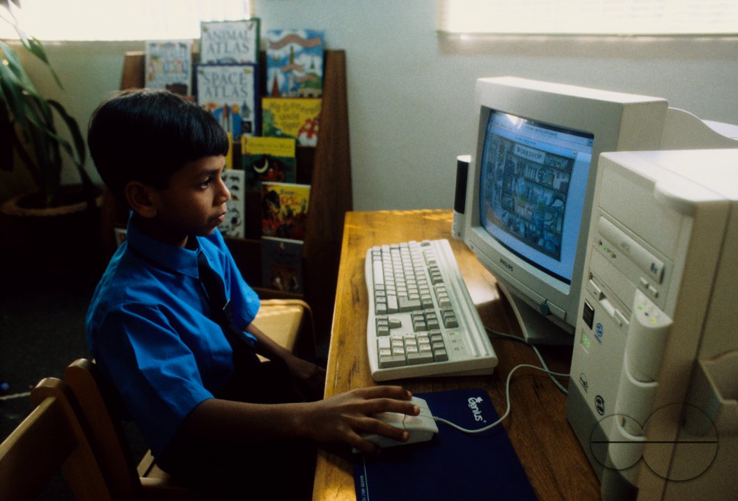 MWC07299