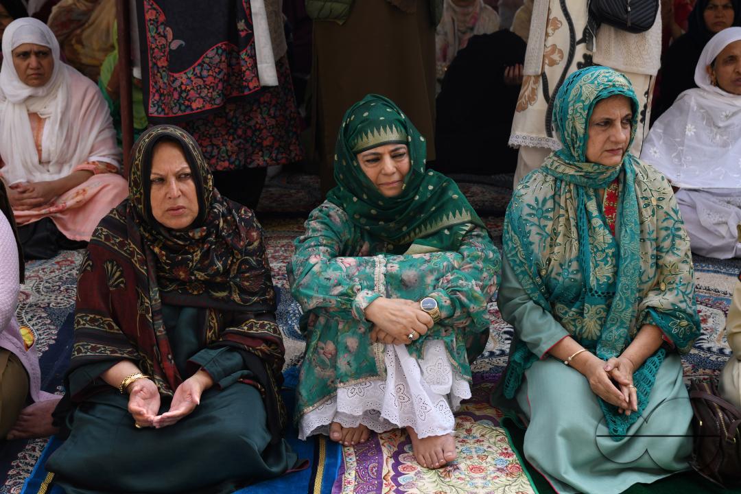 PDP President Mehbooba Mufti offers eid prayers at Hazratbal Shrine in Srinagar