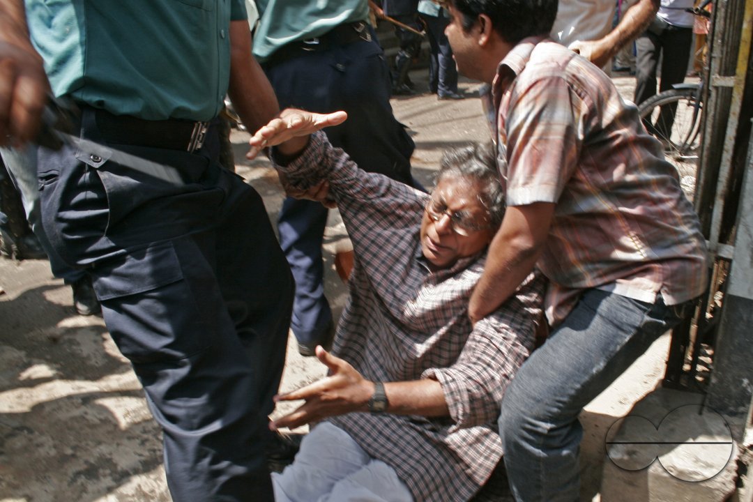 Dhol and dholok of Durga Puja