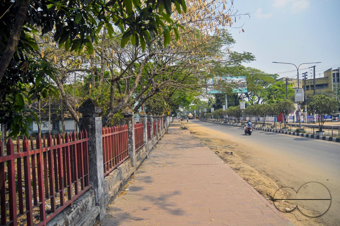 MWC029342