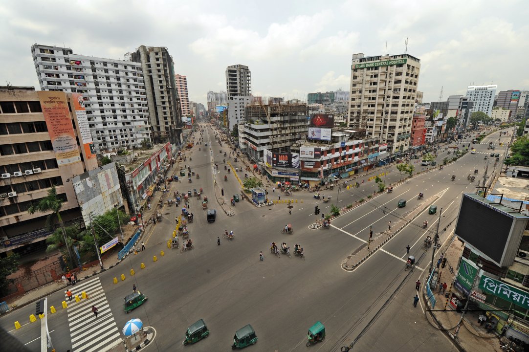 MWC023755